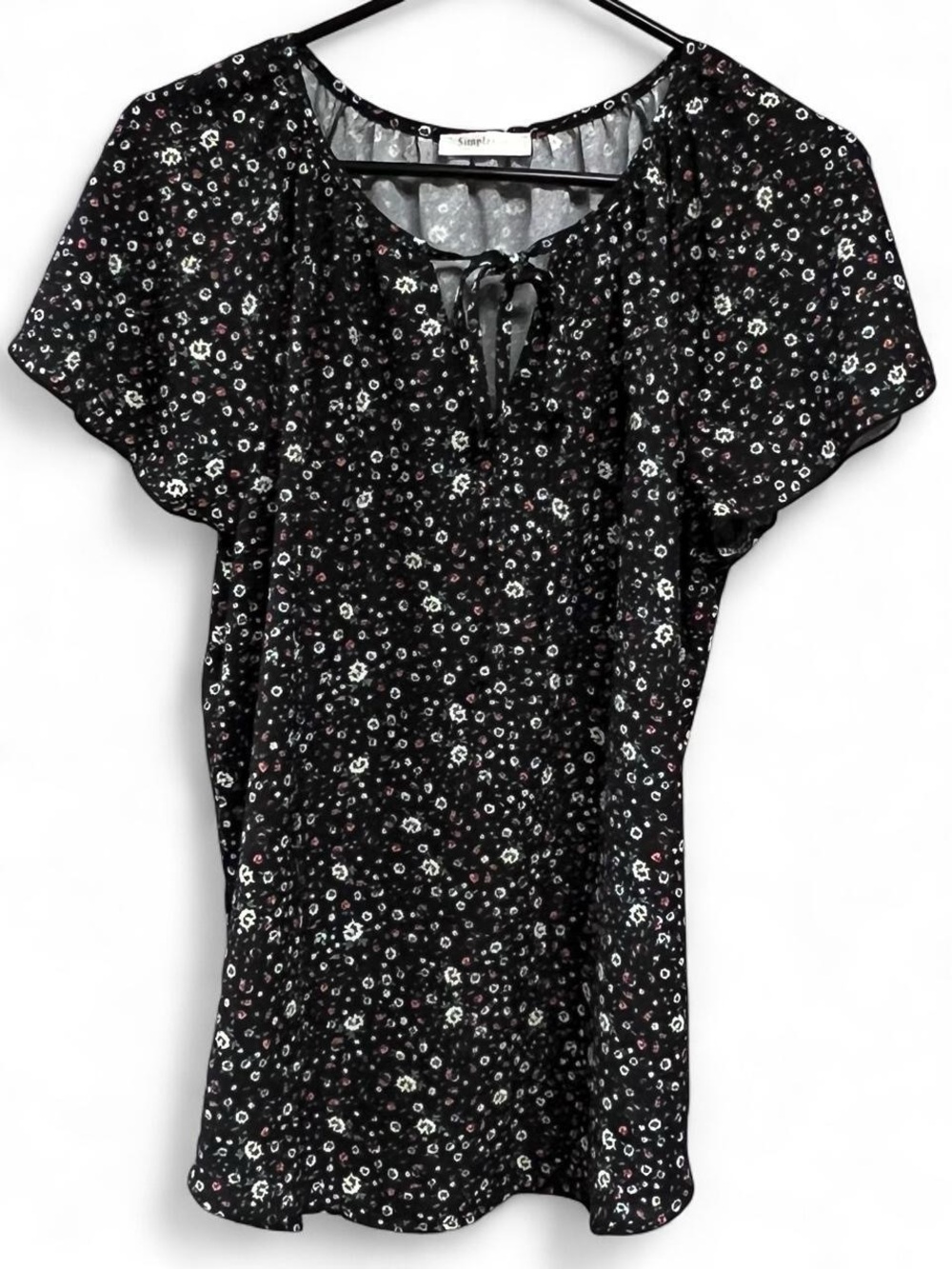 Simple Fun Lightweight Floral Blouse Size Large